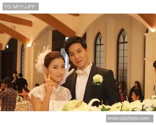 足球明星的美丽妻子与荣耀背后的爱情故事