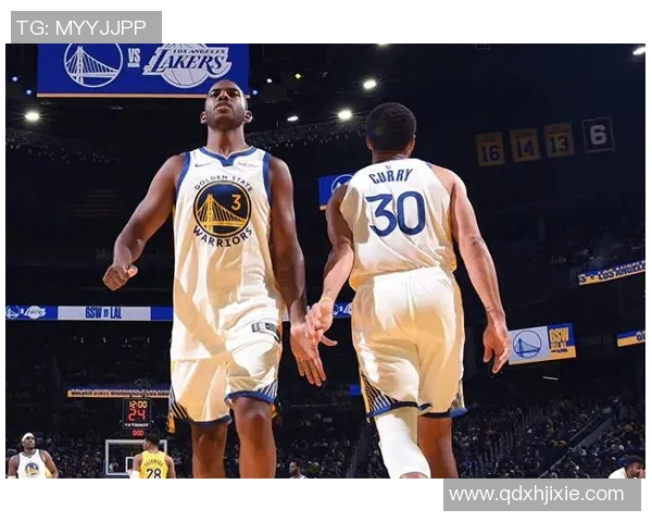 泰伦斯琼斯精彩表现对抗勇士全场集锦回顾与分析 泰伦斯琼斯精彩表现对抗勇士全场集锦回顾与分析